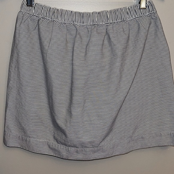 GAP | Striped Mini Skirt - sz S - Picture 3 of 6